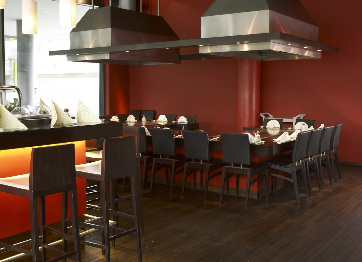 Teppanyaki-Tisch im Sayori Baden
