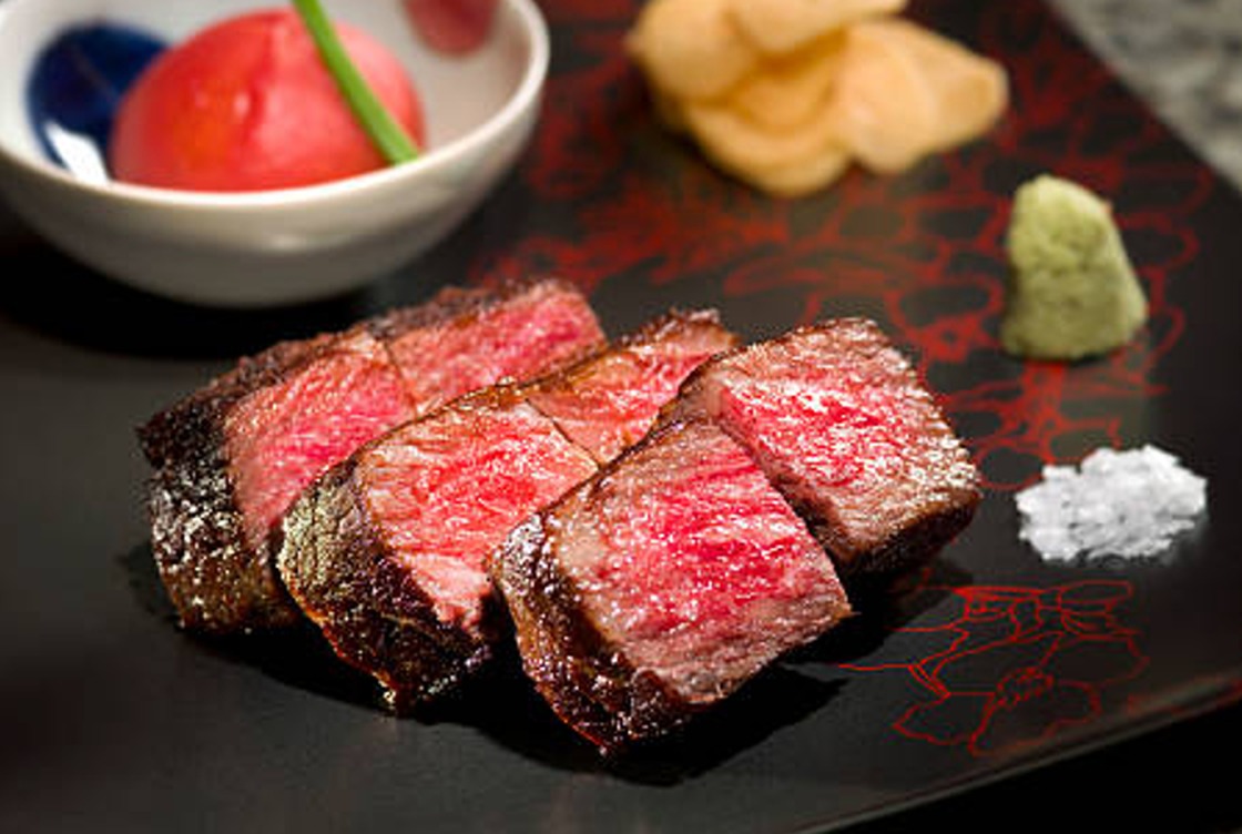 Japanisches Premium-Wagyu für den Teppanyaki-Grill