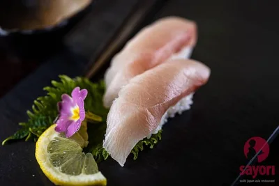 Nigiri Hamachi (2 Stück)
