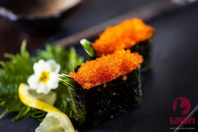 Nigiri Tobikko (2 Stück)